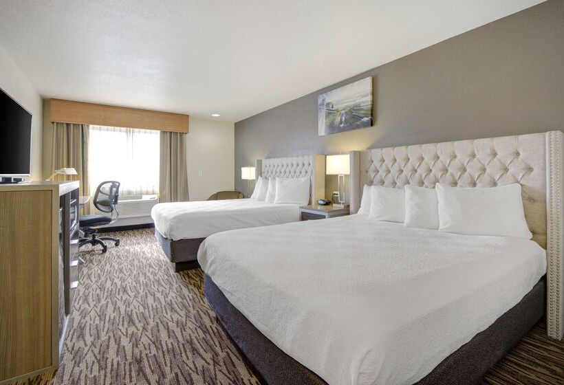 Szálloda Best Western Plus Peppertree Airport Inn