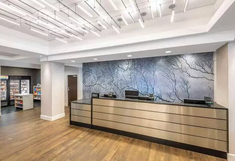 هتل Doubletree By Hilton Denver Cherry Creek