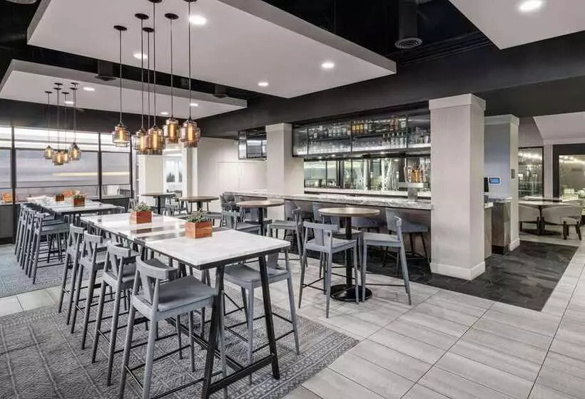 هتل Doubletree By Hilton Denver Cherry Creek