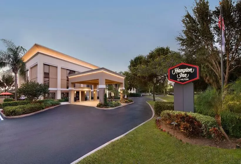 בית מלון כפרי Hampton Inn   Naples   I 75