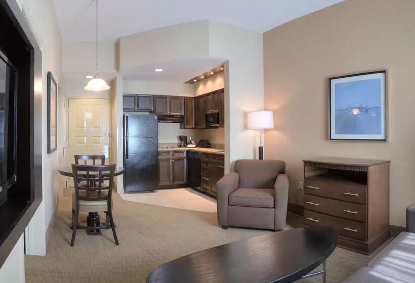 Отель Hawthorn Extended Stay By Wyndham Orlando