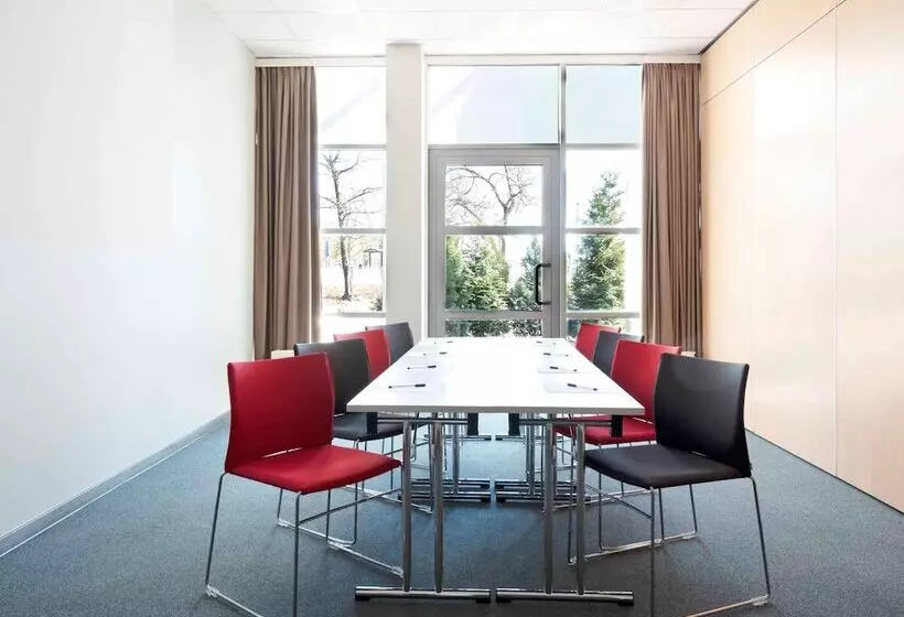 호텔 Ibis Poznan Stare Miasto