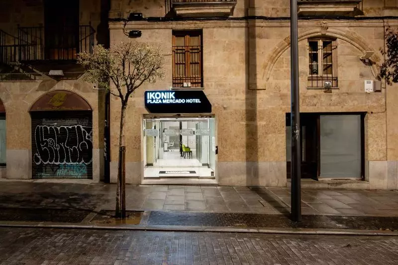 هتل Ikonik Plaza Mercado