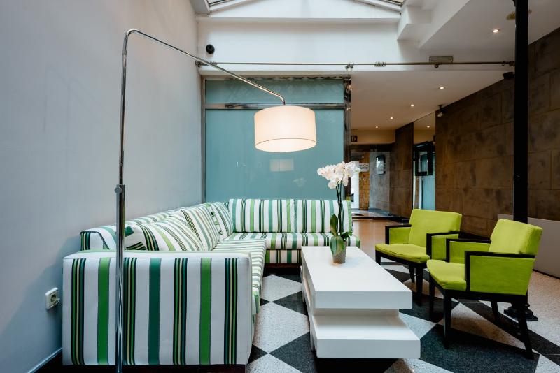 فندق Ikonik Plaza Mercado