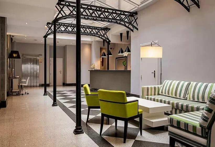 هتل Ikonik Plaza Mercado