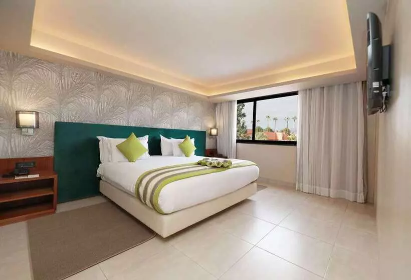 בית מלון כפרי Kenzi Rose Garden