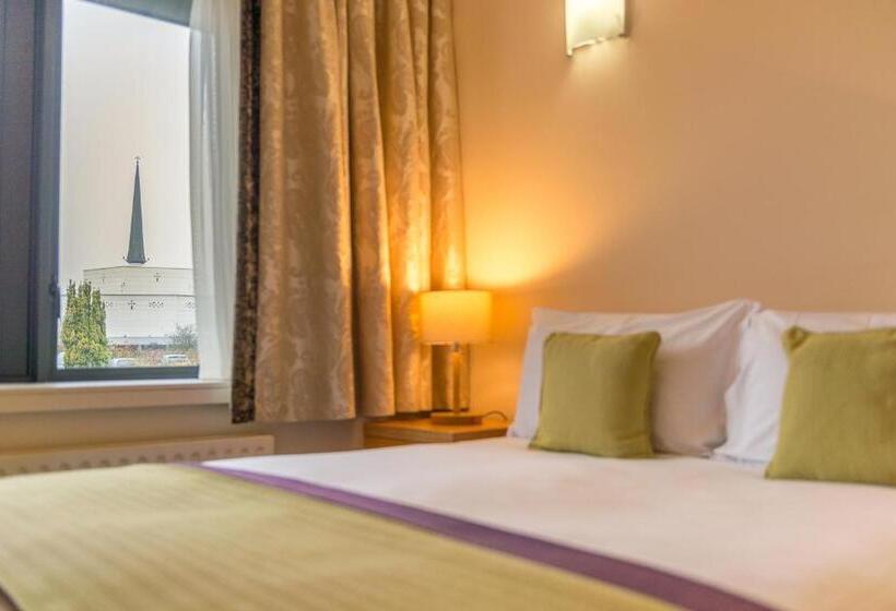 فندق Knock House