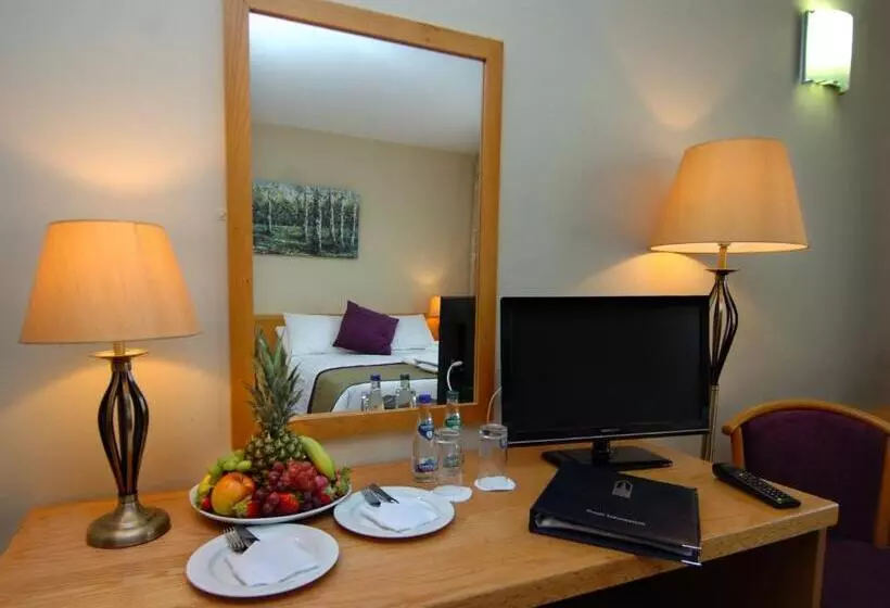 Отель Knock House