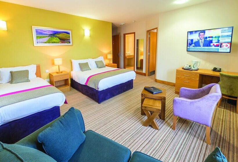 فندق Knock House