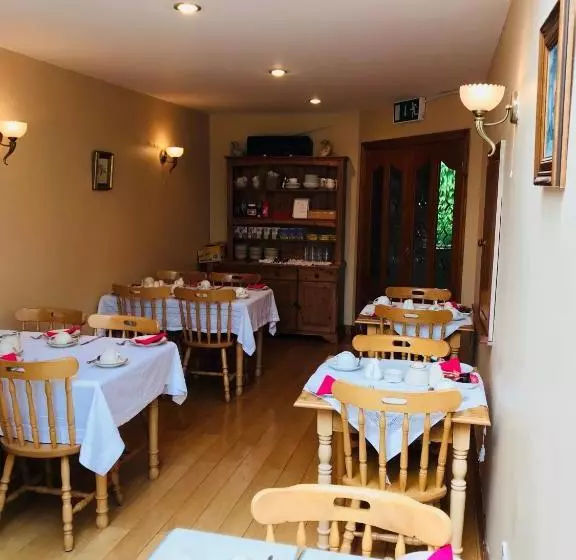 هتل San Antonio Guesthouse