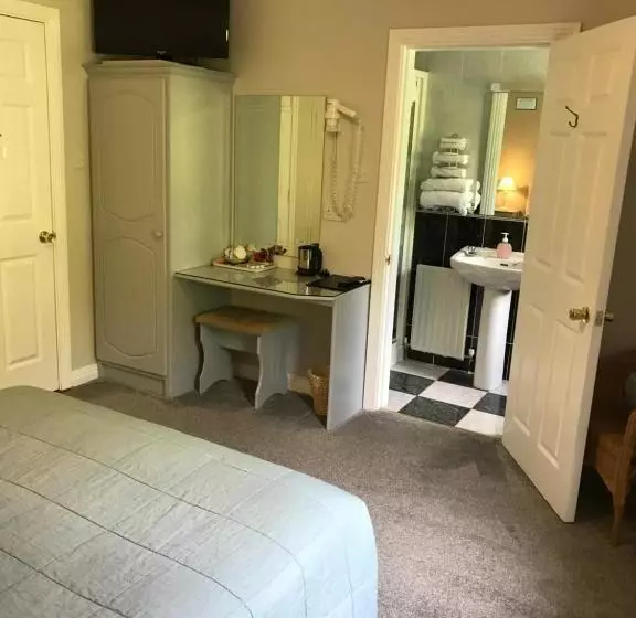 هتل San Antonio Guesthouse