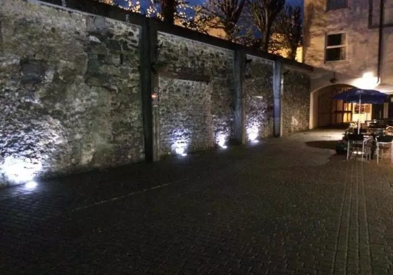 酒店 Tralee Benners