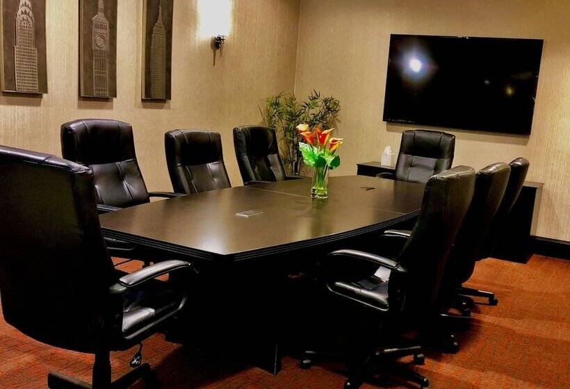 Lux Hotel & Spa, Trademark Collection By Wyndham