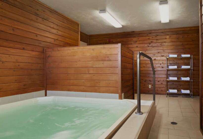 Motel Super 8 By Wyndham Idaho Falls