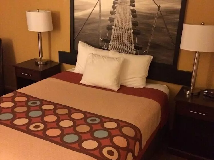 מוטל Super 8 By Wyndham Idaho Falls