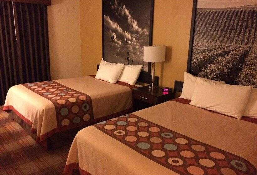 Motel Super 8 By Wyndham Idaho Falls