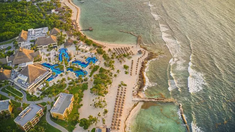 Курорт Bahia Principe Luxury Akumal - All Inclusive