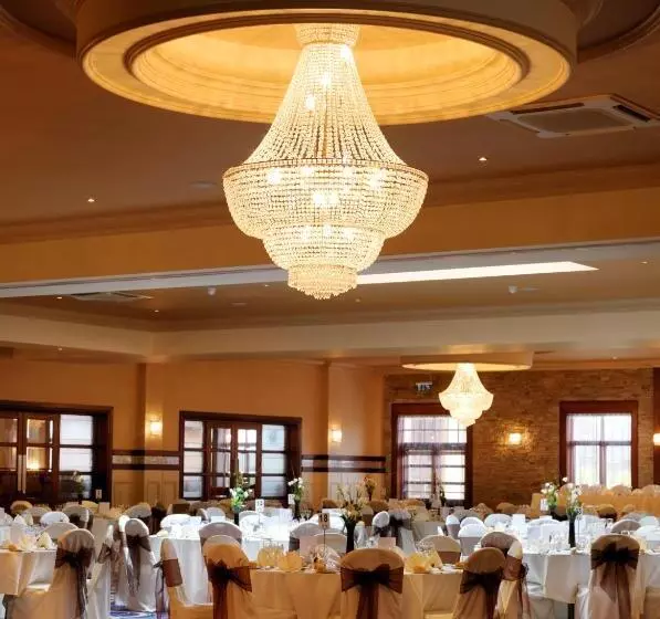 Silver Tassie Hotel & Spa