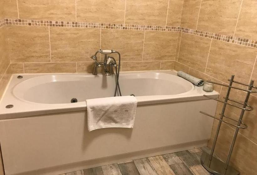 فندق صغير Sixty Six