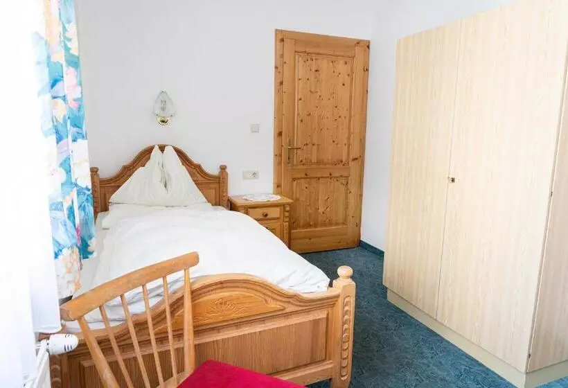 Retkeilymaja Gasthof Diewald