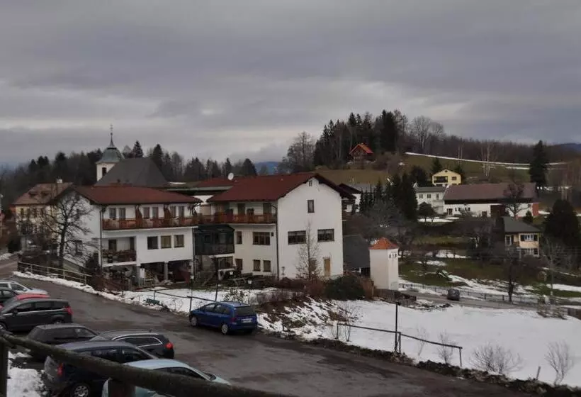 Retkeilymaja Gasthof Diewald