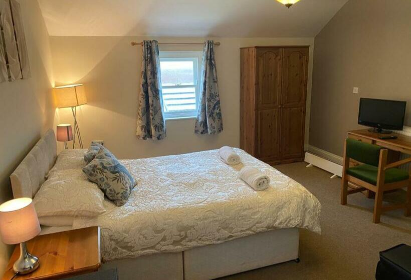 旅馆 The Duke Of Edinburgh Inn