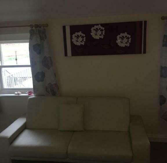 旅馆 The Duke Of Edinburgh Inn