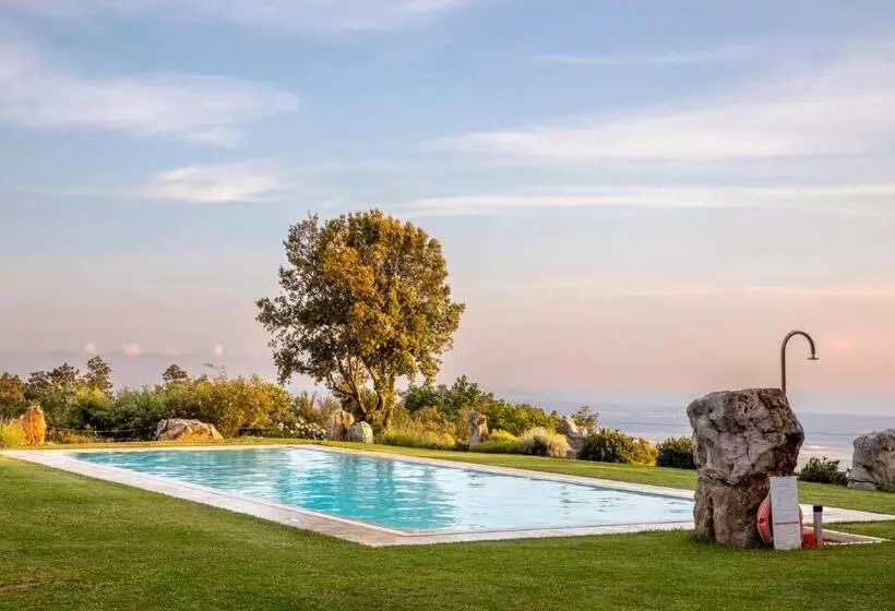 Aamiaismajoitus (B&B) Holiday Prato Verde