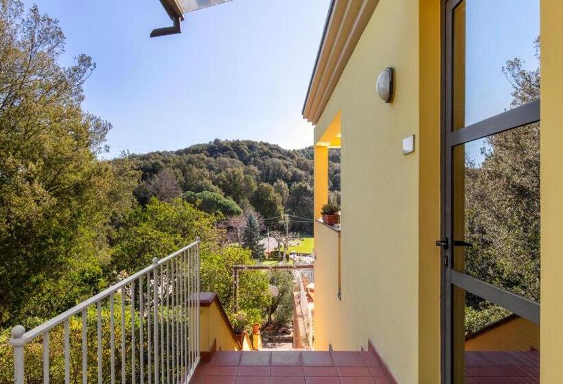 مبيت وإفطار Holiday Prato Verde