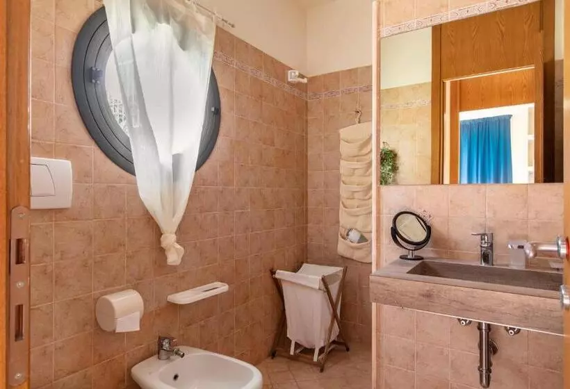 Aamiaismajoitus (B&B) Holiday Prato Verde