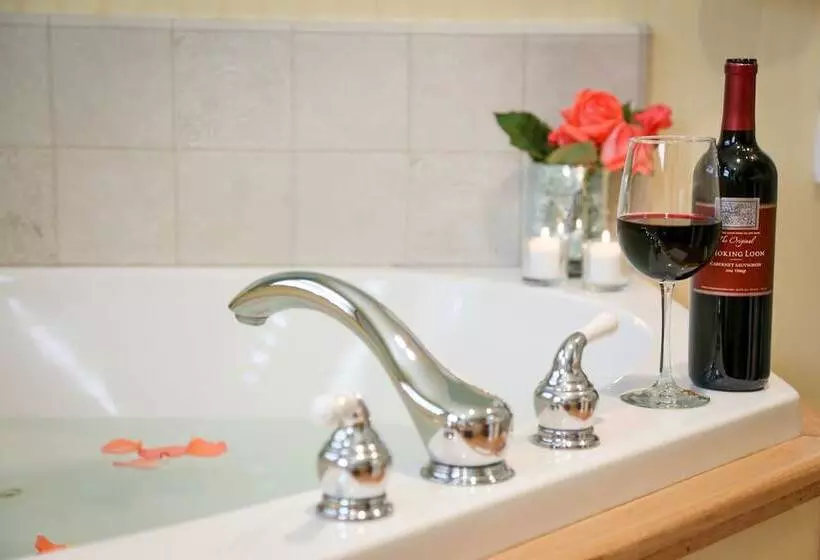 Aamiaismajoitus (B&B) Elliott House Boutique Inn