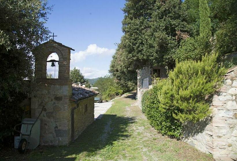 ホテル Agriturismo Antico Borgo Montacuto