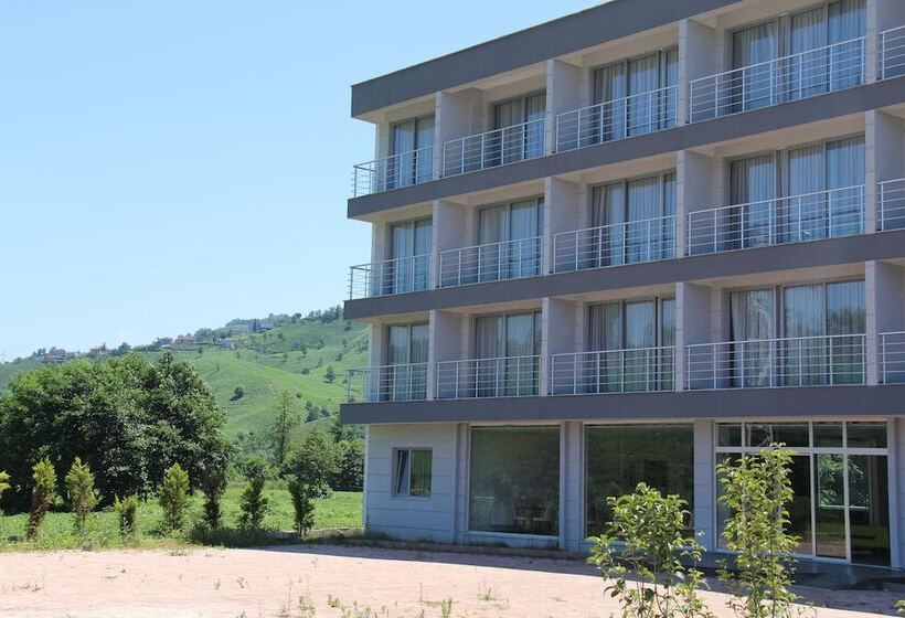 בית מלון כפרי Mori Sport