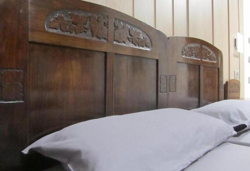 בית מלון כפרי Nonsolomele