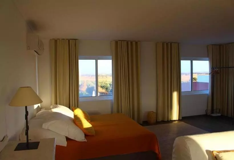 ホテル Sesmarias Turismo Rural & Spa
