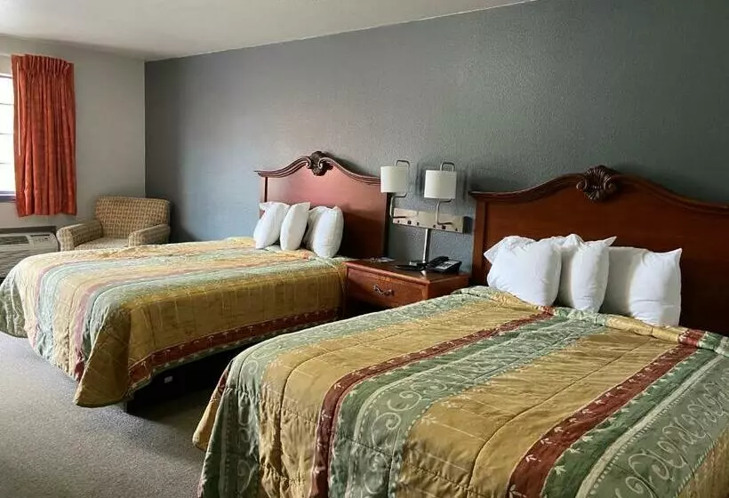 モーテル Redbud Inn