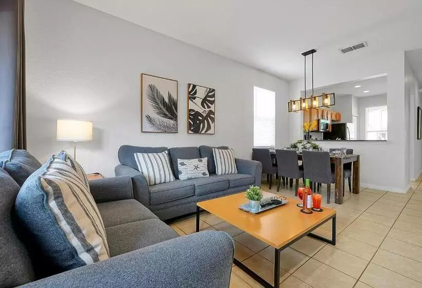 Regal Oaks Resort Vacation Townhomes By Idiliq - Kissimmee, FL