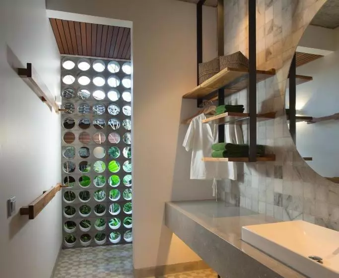 ベッドアンドブレックファースト Atelier Te Designer Guest House