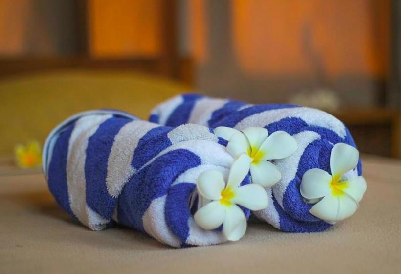 住宿加早餐 The Anara Surfing Camp