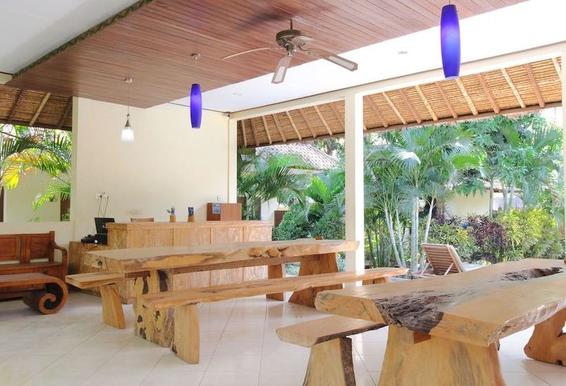 ホテル Airy Amed Bunutan Bangle Bali