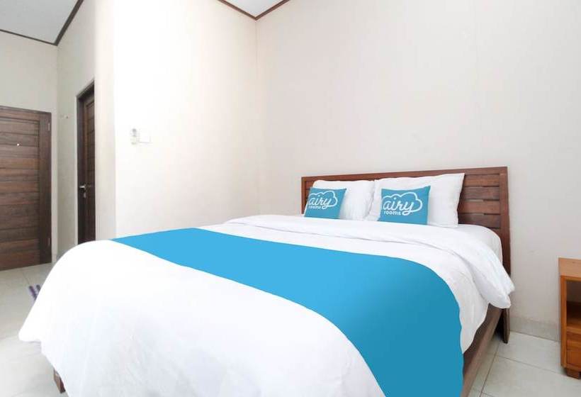 ホテル Airy Amed Bunutan Bangle Bali