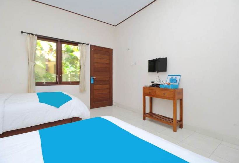 ホテル Airy Amed Bunutan Bangle Bali