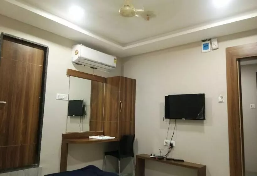 Hotelli Grand Shivam