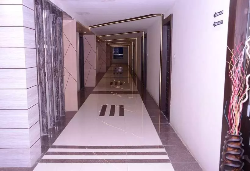 Hotelli Grand Shivam