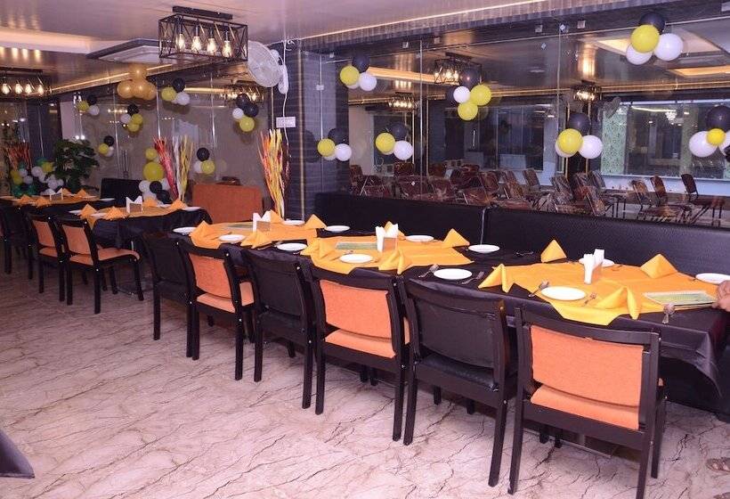 فندق Grand Shivam