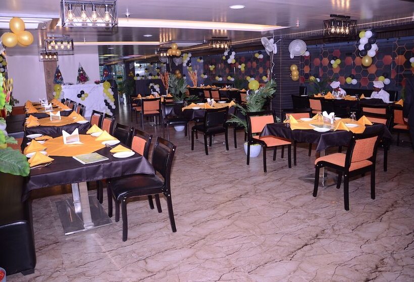 فندق Grand Shivam