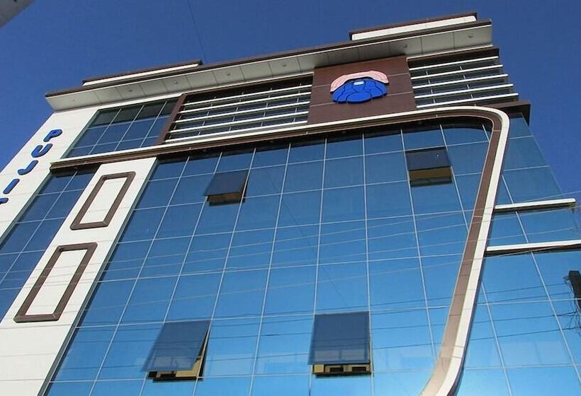 فندق Pujitha Residency