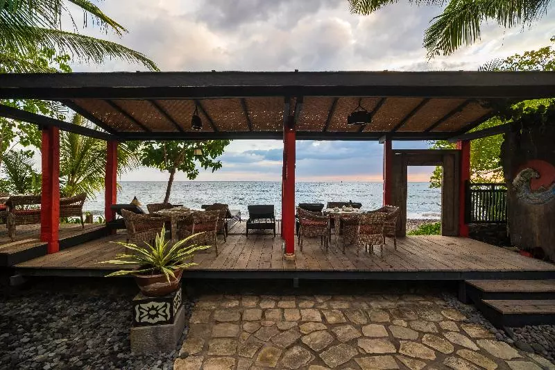 ペンション Amed Lodge By Sudamala Resorts
