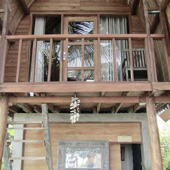 膳宿费 Dikaloha Medewi Surfcamp