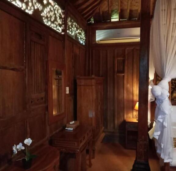 הוסטל Buana Ecofarm Ecolodge